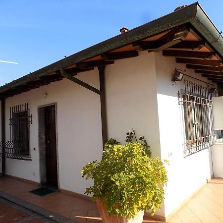 马里纳迪马萨Casa Nuccia Gentili David公寓式酒店 外观 照片